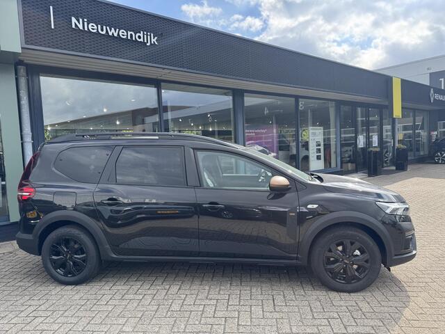 Dacia Jogger 1.6 Hybrid 140 Extreme 7p. / NAVIGATIE / STOELVERWARMING / ACHTERUITRIJ CAMERA /