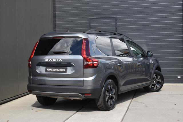 Dacia Jogger Hybrid 140 Expression | AUTOMAAT | 7 PERSOONS | CAMERA | STOELVERWARMING | CRUISE CONTROL | APPLECARPLAY/ANDROIDAUTO | CLIMATE CONTROL | PDC | LMV