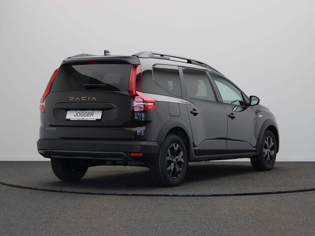 Dacia Jogger 1.6 Hybrid 140pk Extreme 7p. | Stoelverwarming | Blind spot warning | Navigatie |