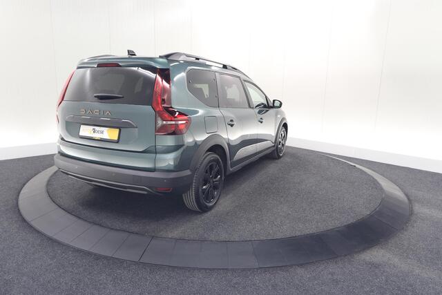 Dacia Jogger TCe 110 Extreme | 7 Zitplaatsen | Camera | Dodehoekdetectie | Stoelverwarming | Apple Carplay