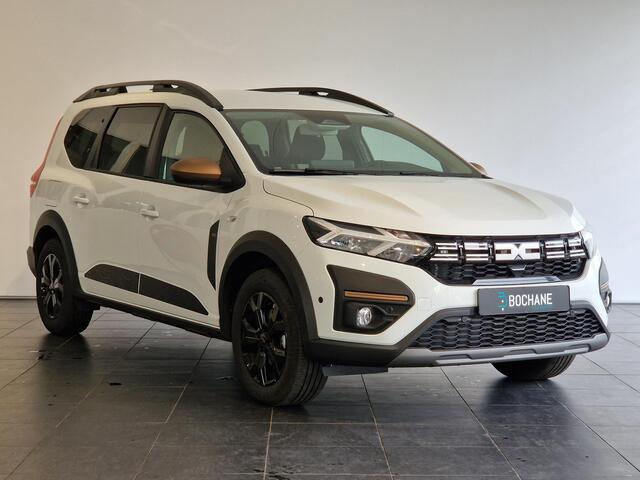 Dacia Jogger 1.6 Hybrid 140 Extreme 7p. APPLE CARPLAY & ANDROID AUTO | STOELVERWARMING | DODEHOEK ASSISTENT | ACHTERUITRIJCAMERA | PARKEERSENSOREN VOOR & ACHTER |