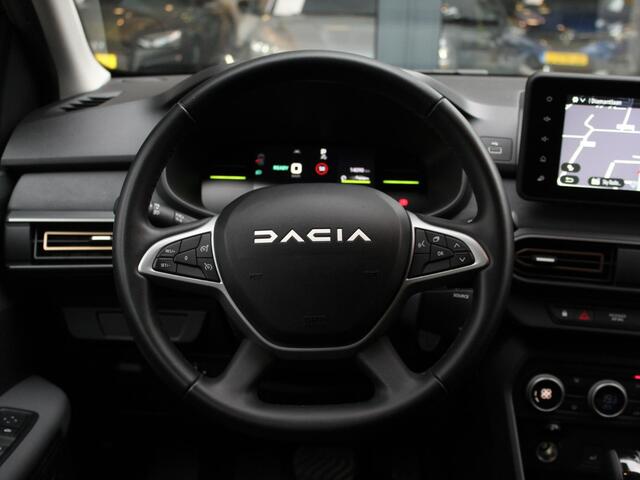 Dacia Jogger 1.6 Hybrid 140 Extreme 7p. AUTOMAAT / 14.000KM! / CAMERA / CRUISE / NAVI / CLIMATE / KEYLESS / PDC / PRIVACY GLASS / DAB / ARMSTEUN / APPLE CARPLAY / ANDROID AUTO / 16'' LMV