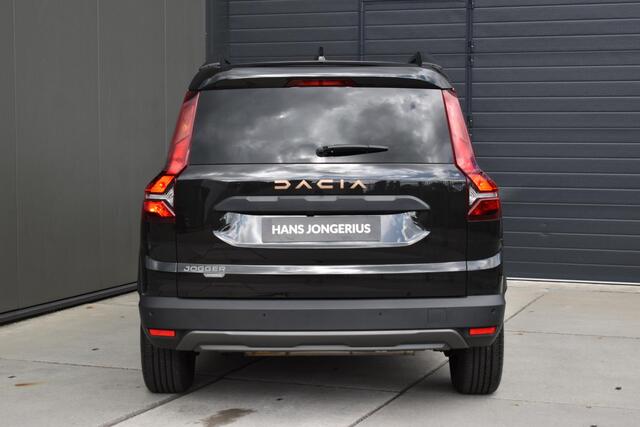 Dacia Jogger Hybrid 140 Extreme | AUTOMAAT | 7 PERSOONS | CAMERA | STOELVERWARMING | CRUISE CONTROL | APPLECARPLAY/ANDROIDAUTO | CLIMATE CONTROL | PDC | LMV