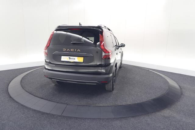 Dacia Jogger TCe 110 Extreme | 7 Zitplaatsen | Camera | Dodehoekdetectie | Stoelverwarming | Apple Carplay