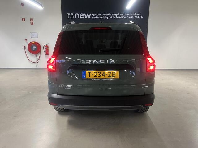 Dacia Jogger 1.6 Hybrid 140 Extreme 7p. 7 PERSOONS / APPLE CARPLAY ANDROID AUTO / CLIMATE CONTROLE / PARKEERSENSOREN+CAMERA / CRUISE CONTROLE.