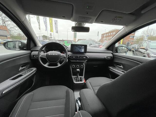 Dacia Jogger 1.6 Hybrid 140 Extreme 7p. / ACHTERUITRIJCAMERA / PARKEERSENSOREN / DODEHOEKSENSOREN / CRUISE CONTROL