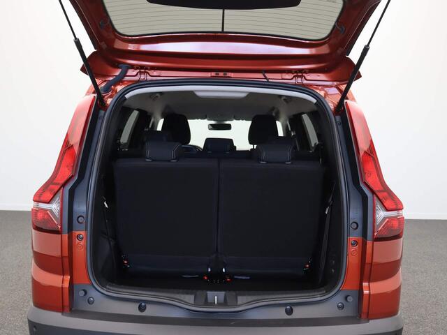 Dacia Jogger 1.6 Hybrid 140pk Expression 7p. | Achteruitrijcamera | Blind spot warning | Parkeersensoren voor/achter |