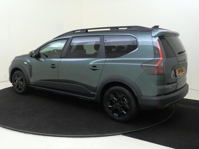 Dacia Jogger 1.8 hybrid 155 Limited Edition 7persoons | Navigatie | Parkeersensoren & Camera | LM Velgen |