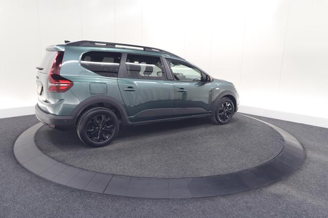 Dacia Jogger TCe 110 Extreme | 7 Zitplaatsen | Camera | Dodehoekdetectie | Stoelverwarming | Apple Carplay
