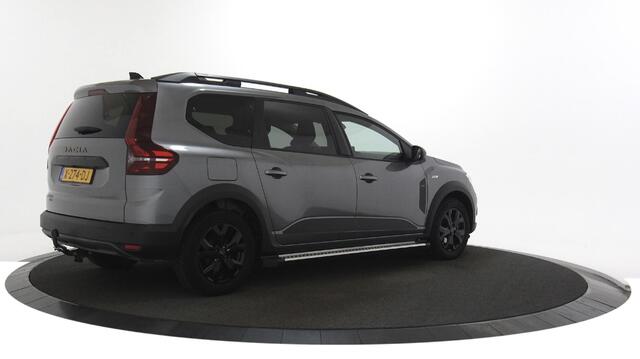 Dacia Jogger 1.6 Hybrid 140 Extreme 7p. Trekhaak / 7-Persoons / Automaat