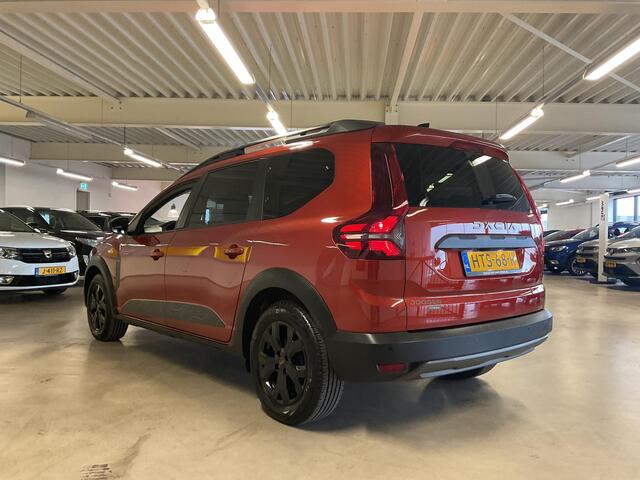 Dacia Jogger 1.6 Hybrid 140 Extreme 7p. APPLE CARPLAY ANDROID AUTO / CLIMATE CONTROLE / NAVIGATIE / PARKEERSENSOREN+CAMERA / CRUISE CONTROLE.