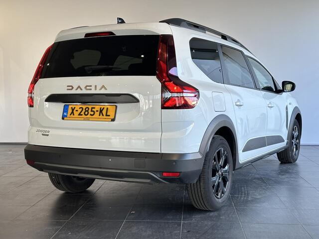 Dacia Jogger 1.6 Hybrid 140 Extreme 7p. NAVIGATIE | PARKEERSENSOREN + CAMERA | STOELVERWARMING
