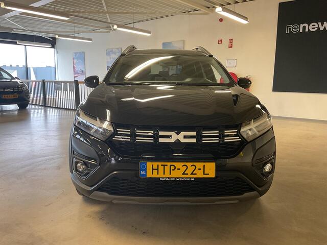 Dacia Jogger 1.6 Hybrid 140 Expression 7p. APPLE CARPLAY ANDROID AUTO / AIRCO / PARKEERSENSOREN+CAMERA / CRUISE CONTROLE.