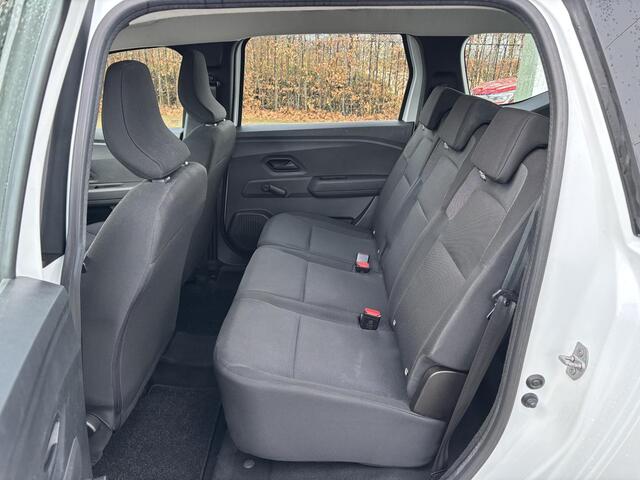 Dacia Jogger 1.0 TCe 100 Bi-Fuel Essential 5p. | 1e Eig | Trekhaak |