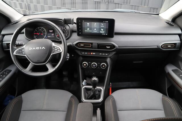 Dacia Jogger 1.0 TCe 100 ECO-G Extreme 5p. | Stoelverwarming | Navigatie | Afn. Trekhaak | Climate Control | Cruise Control