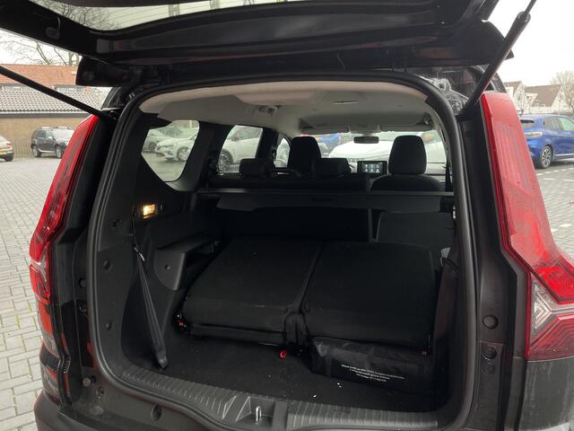 Dacia Jogger 1.0 TCe 110 Extreme 7p. / PACK ASSIST / CRUISE CONTROLE / APPLE EN ANDROID CARPLAY / VRAAG NAAR BESCHIKBAARHEID DEMO