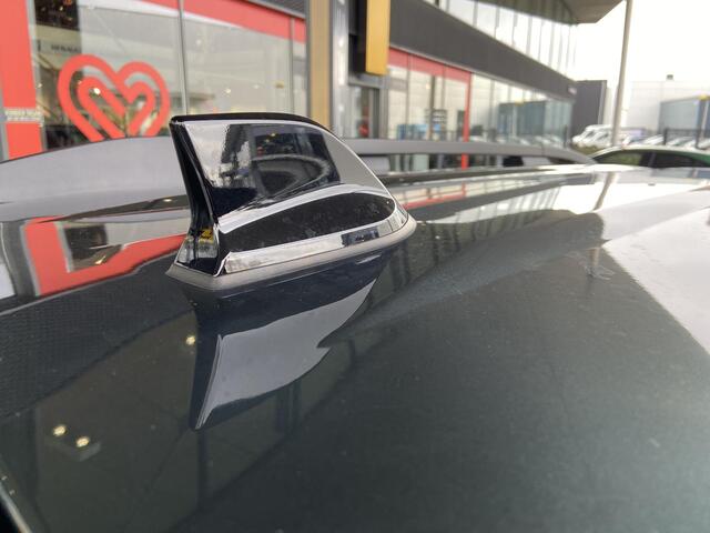 Dacia Jogger 1.6 Hybrid 140 Extreme 7p. / AUTOMAAT / PACK WINTER / NAVIGATIE / APPLE & ANDROID CARPLAY /