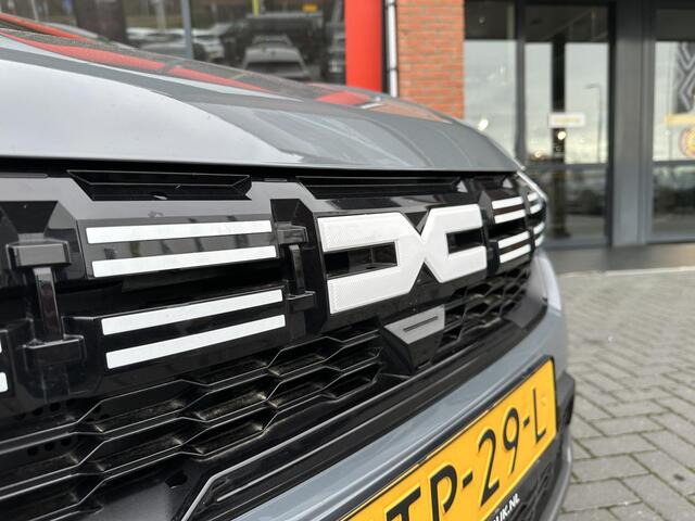 Dacia Jogger 1.6 Hybrid 140 Expression 7p. | NAVIGATIE | CAMERA | PARKEERSENSOREN V+A | CLIMATE CONTROL | APPLE CARPLAY & ANDROID AUTO