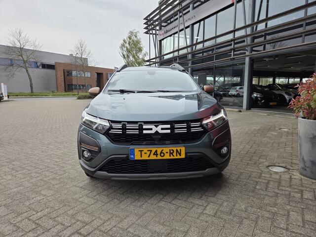 Dacia Jogger TCe 110pk Extreme 7-zits | Trekhaak | Carplay | PDC | KeyLess