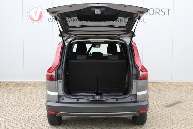 Dacia Jogger 1.0-110pk TCe 110 Extreme+ 7-zitter ! Zeer nette en erg praktische Dacia ! Autm. airco, metallic lak, stoelverwarming, LM wielen+all season banden, cruise control, pdc v+a, dodehoek assistent, camera, navigatie, telefoonvoorb., etc.