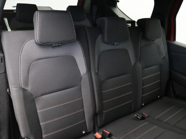 Dacia Jogger 1.0 TCe Extreme 7p. | Trekhaak | Cruise control | Achteruitrijcamera | Climate control | Dodehoek detectie |