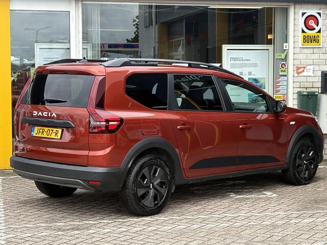 Dacia Jogger 1.6 Hybrid 140 Expression 5p. | Navigatie | LED | DAB | Cruise Control | Airco | Parkeersensoren | Apple Carplay & Android Auto |