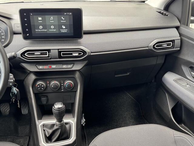 Dacia Jogger 1.0 TCe 100 ECO-G Expression 5p. | Trekhaak | Apple CarPlay / Android Auto | Cruise Control | All-Season banden |