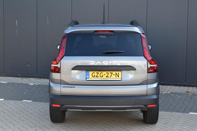 Dacia Jogger TCe 100 ECO-G Expression 7p. | DEALER ONDERH. | APPLE CARPLAY/ANDRIOD AUTO | DODEHOEK DETECT. | CAMERA | NAVI | CRUISE CONTROL | CLIMATE CONTROL |
