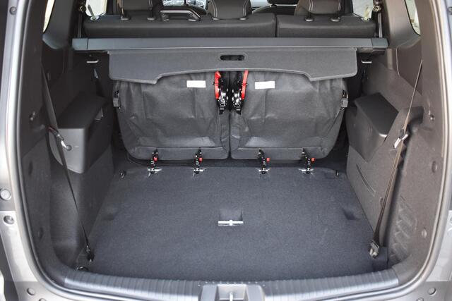 Dacia Jogger TCe 100 ECO-G Expression 7p. | DEALER ONDERH. | APPLE CARPLAY/ANDRIOD AUTO | DODEHOEK DETECT. | CAMERA | NAVI | CRUISE CONTROL | CLIMATE CONTROL |