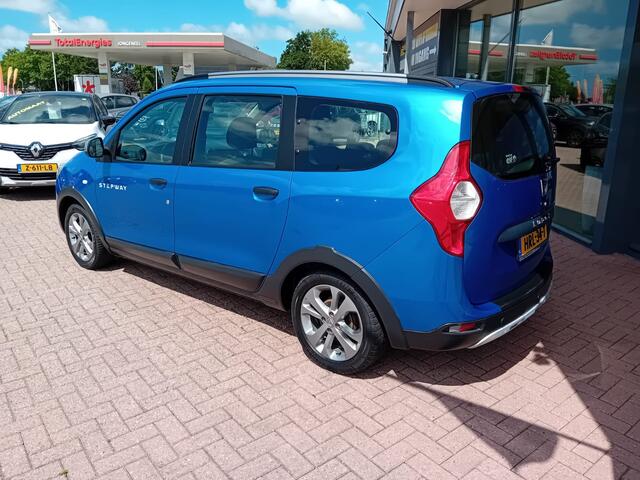 Dacia LODGY 1.2 TCe Stepway 7p., Airco, Multimediasysteem, Cruise control, Navigatie, Parkeersensoren, Elektrische ramen en spiegels, Centrale vergrendeling met afstandsbediening, BOVAG