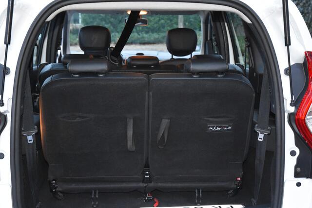 Dacia LODGY 1.2 TCe Série Limitée Stepway 7p. | CAMERA | NAVI | STOELVERW | TREKHAAK