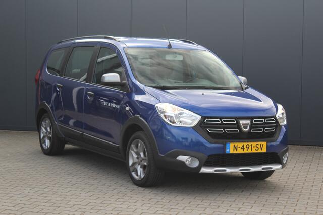Dacia LODGY 1.3 TCe Stepway 5p | incl. 12 maanden garantie | Trekhaak | Navigatie | Airco | Parkeersensoren | Achteruitrijcamera | Airco | Cruise control | Isofix | Mistlampen voor | Stoelverwarming |