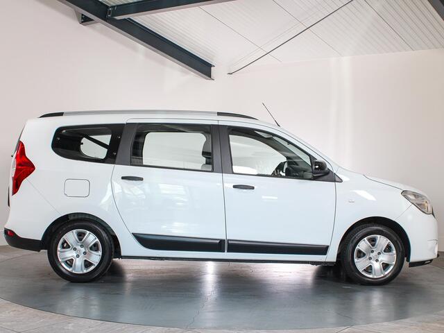 Dacia LODGY 1.3 TCe Comfort 7-Persoons Cruise Control, Navigatie, Bluetooth, Camera