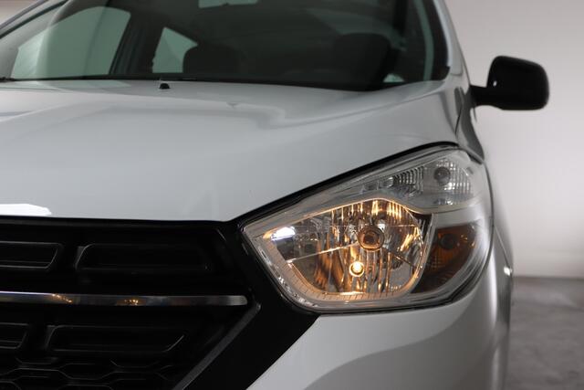 Dacia LODGY 1.3 TCe Comfort 7-Persoons Cruise Control, Navigatie, Bluetooth, Camera