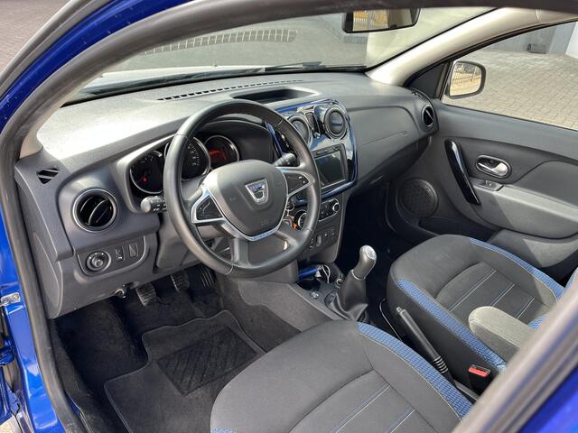 Dacia LOGAN MCV 1.0 TCe Bi-Fuel Stepway Serie Limitee 15th Anniv. / TREKHAAK / LPG3 / PARKEERSENSOREN / NAVIAGTIE