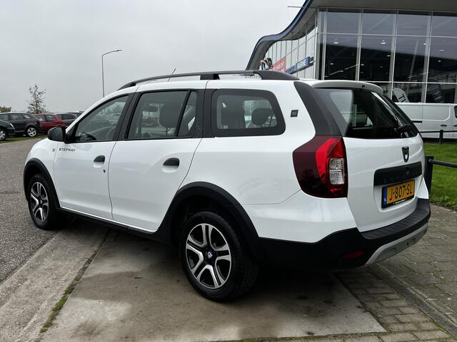 Dacia LOGAN MCV 0.9 TCe Tech Road / Dealer onderhouden / Automaat / Camera / Climate / PDC.Achter / Armsteun /
