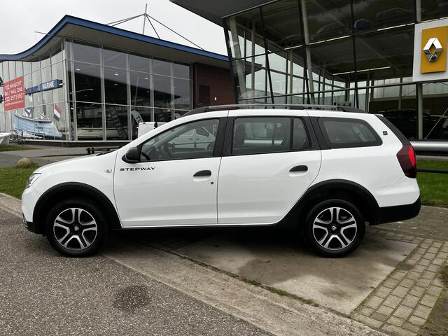 Dacia LOGAN MCV 0.9 TCe Tech Road / Dealer onderhouden / Automaat / Camera / Climate / PDC.Achter / Armsteun /