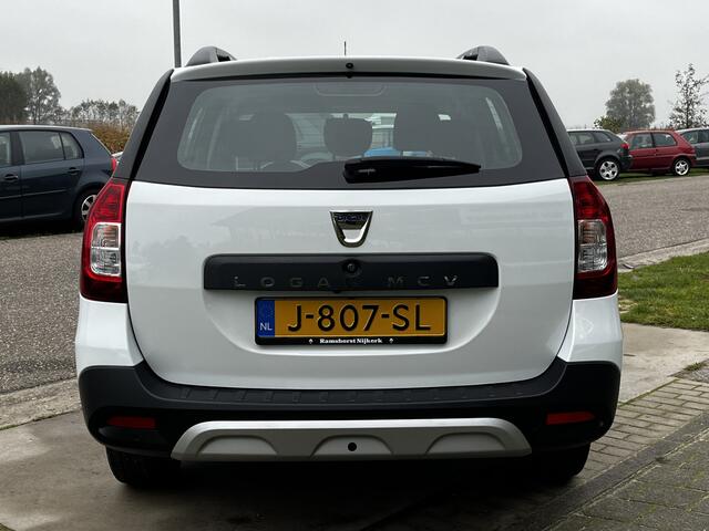 Dacia LOGAN MCV 0.9 TCe Tech Road / Dealer onderhouden / Automaat / Camera / Climate / PDC.Achter / Armsteun /