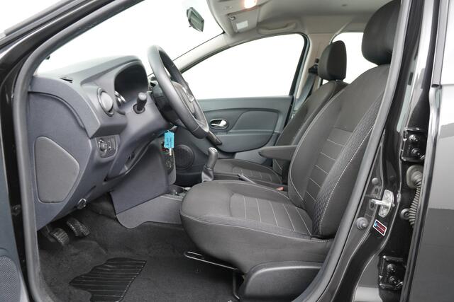 Dacia LOGAN MCV BWJ 2020 | 1.0 TCe 101PK Bi-Fuel Comfort | G3 | AIRCO | CAMERA | NAVI | CRUISE | PDC | CARPLAY |