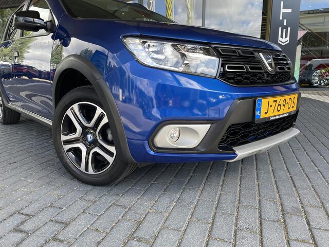 Dacia LOGAN MCV 1.0 TCe Bi-Fuel Stepway Serie Limitee 15th Anniv. / NAVI / CLIMATE CONTROL / PDC / CAMERA / BLUETOOTH /