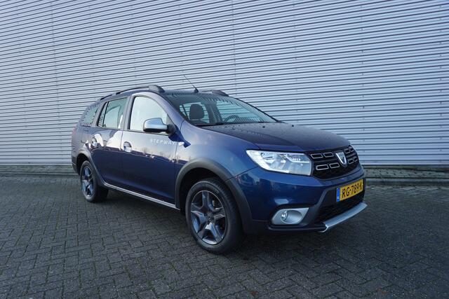 Dacia LOGAN MCV 0.9 TCe Stepway Airco / Navi / Cruise / Parkeersens. / Trekhaak / Lm velgen / NAP