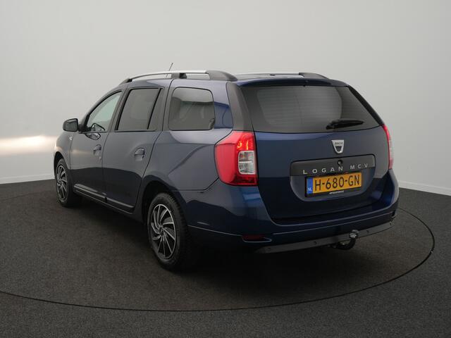 Dacia LOGAN MCV TCe 90 Laureate - RIJKLAARPRIJS - All Seasonbanden - Achteruitrijcamera - Cruise Control - Stoelverwarming - Trekhaak - Dealeronderhouden