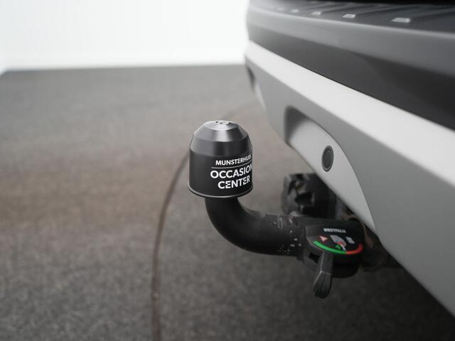 Dacia LOGAN MCV TCe 100 Bi-Fuel Stepway 15th Anniversary - RIJKLAARPRIJS - LPG G3 - Achteruitrijcamera - Afneembare Trekhaak - Dealeronderhouden