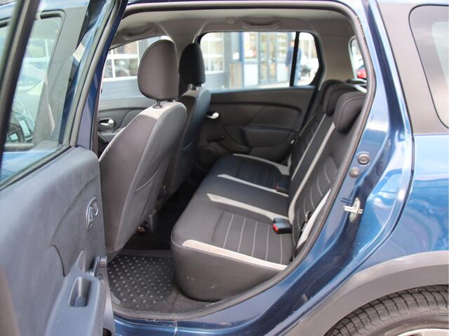 Dacia LOGAN MCV 0.9 TCe Tech Road Automaat, Camera, Airco, Trekhaak Prijspakker!