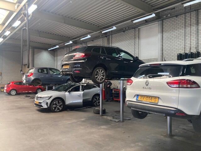 Dacia LOGAN MCV 0.9 TCe Stepway | airco | navigatie | lederen bekleding | all season banden