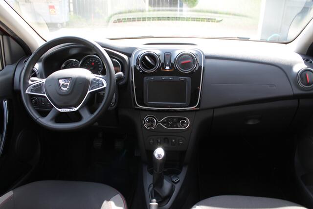 Dacia LOGAN MCV 0.9 TCe Tech Road | navigatie | climate control | trekhaak | all season banden