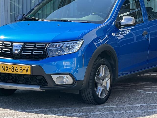 Dacia SANDERO 0.9 TCe Bi-Fuel SL Stepway | Trekhaak | Achteruitrijcamera | Navigatie | Airco | Cruise Control | Parkeersensoren | BT-Telefoonfunctie |