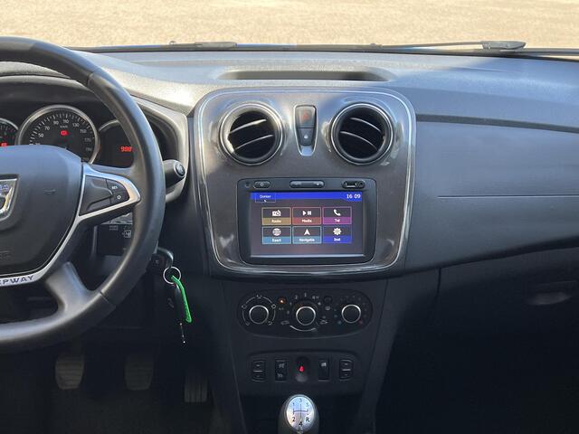 Dacia SANDERO 0.9 TCe Bi-Fuel SL Stepway | Trekhaak | Achteruitrijcamera | Navigatie | Airco | Cruise Control | Parkeersensoren | BT-Telefoonfunctie |