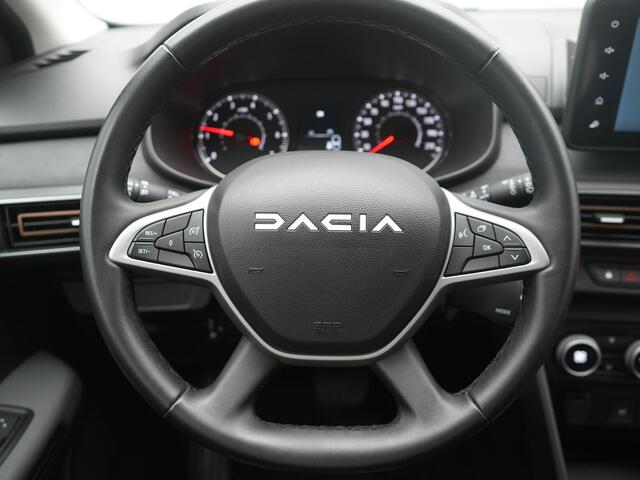 Dacia SANDERO Stepway TCe 90 CVT Extreme - RIJKLAARPRIJS - Automaat - Achteruitrijcamera - Trekhaak