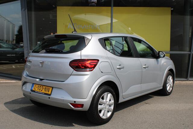 Dacia SANDERO 1.0 TCe 90 Comfort | AUTOMAAT | PARKEERSENSOREN | AIRCO | CRUISE CONTROL | APPLE CARPLAY